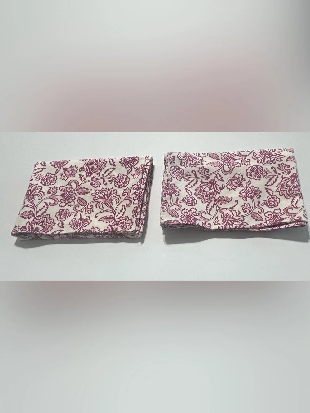 VTG  JCPenny Standard Pillowcases maroon/red Floral Traditional French/ English